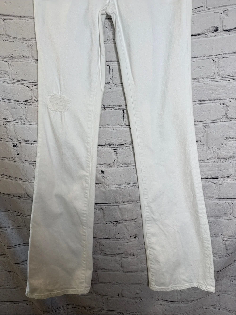Tory Burch White Distressed Bootcut Jeans Size 27 Excellent Condition